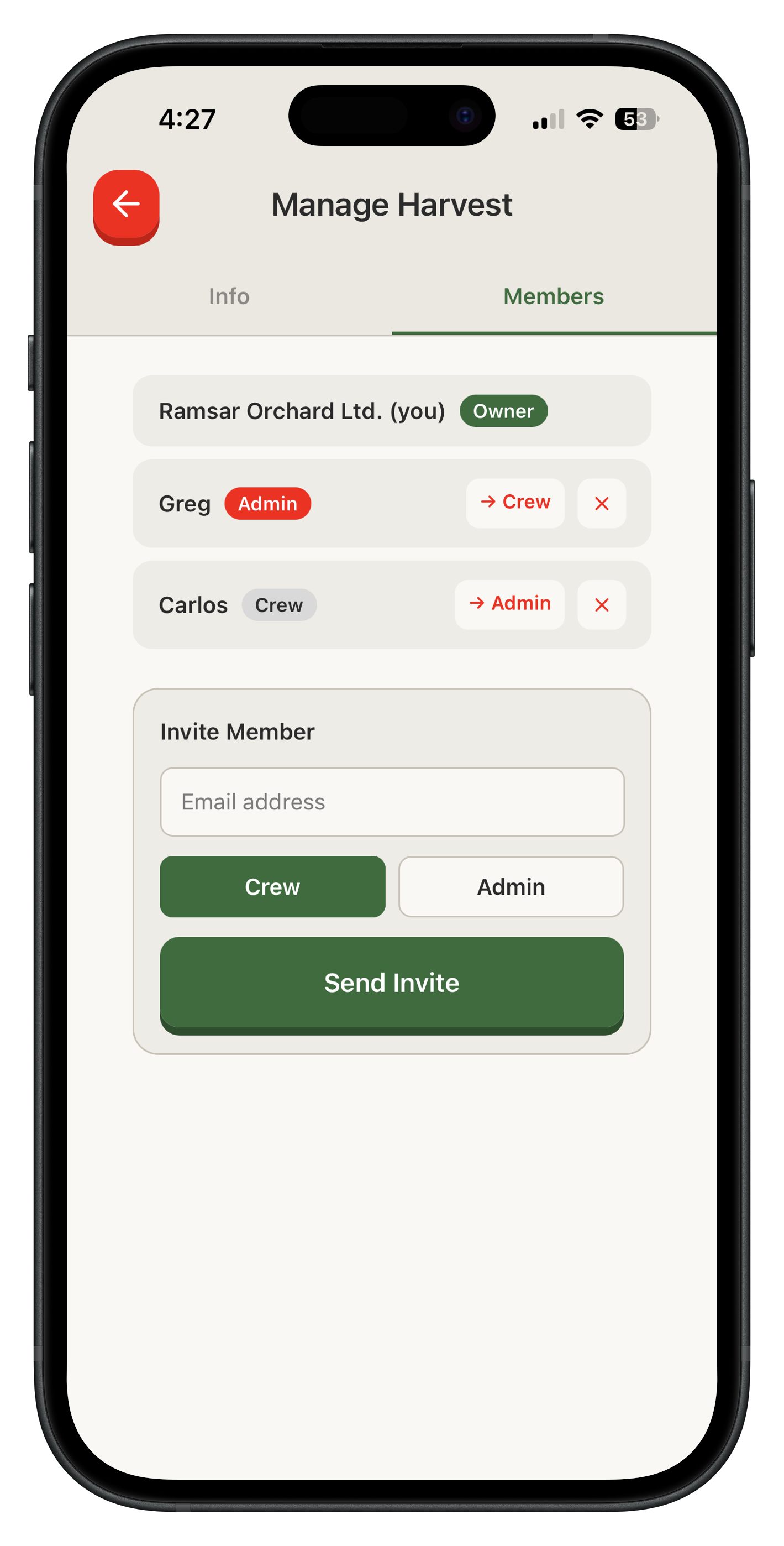 Agrovia showing a group harvest with multiple team members logging sessions